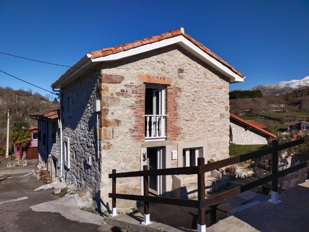 Casa Rural La Yaya Ortiguero Exterior foto